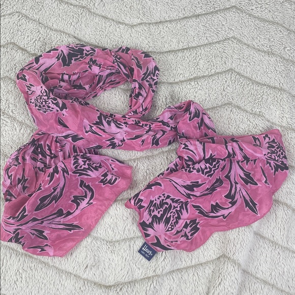 Honey Rectangular Silk Scarf - Picture 4 of 7